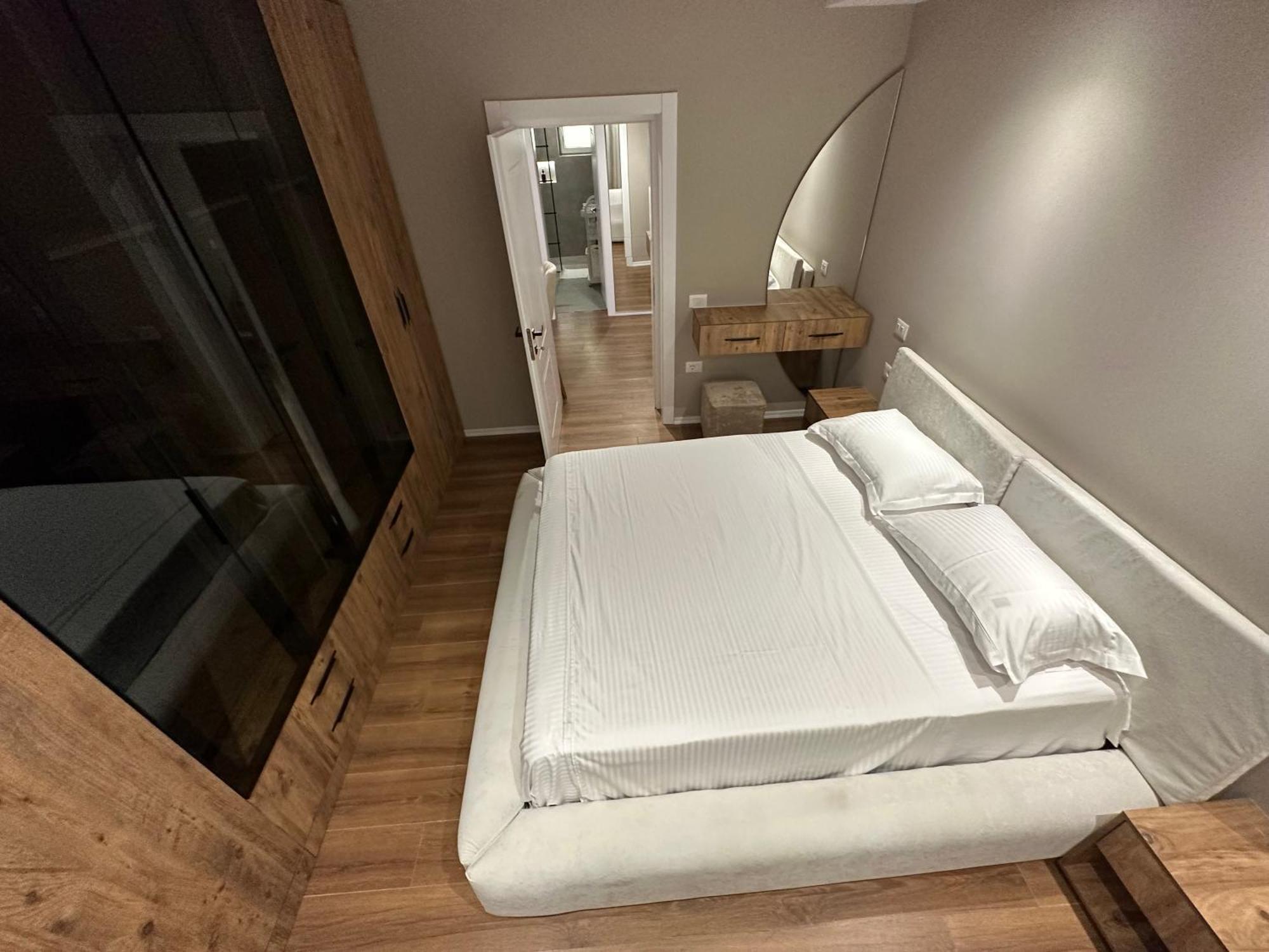 Luxury Center Apartments Tirana Exterior foto